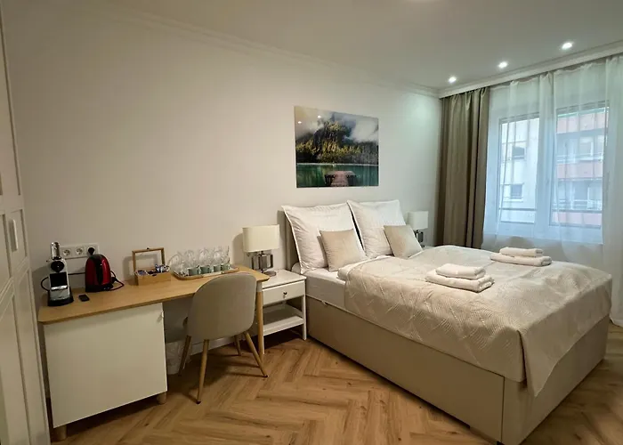 Morand I Apartments