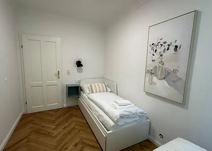 Morand I Apartments